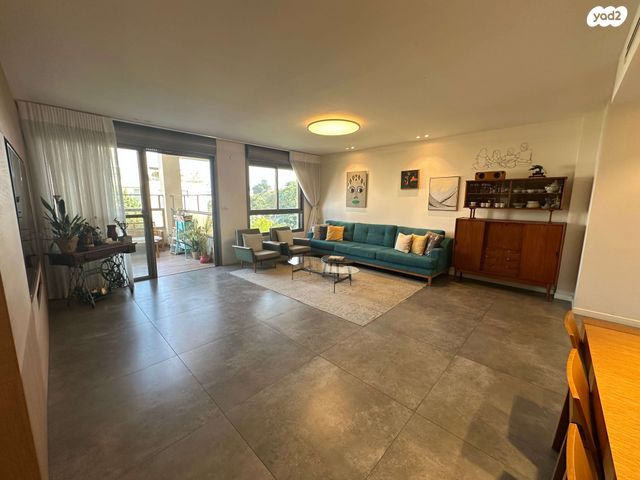 דירה, הרצליה הירוקה, נווה עובד, הרצליה