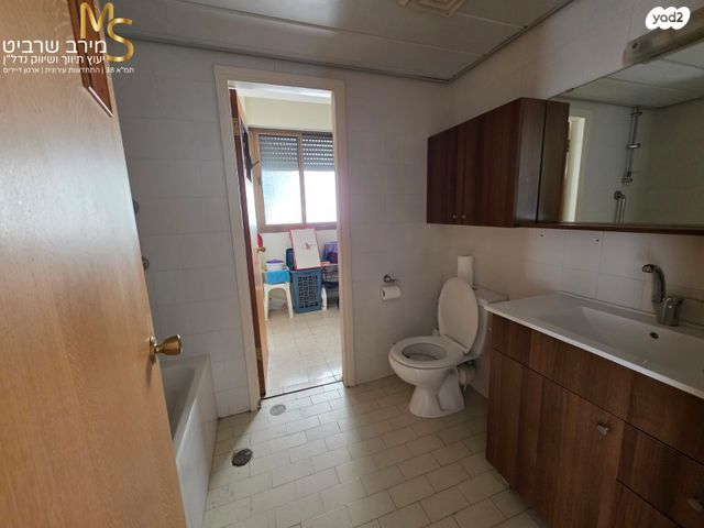 דירה, שדרות הנשיא, מרכז הכרמל, חיפה