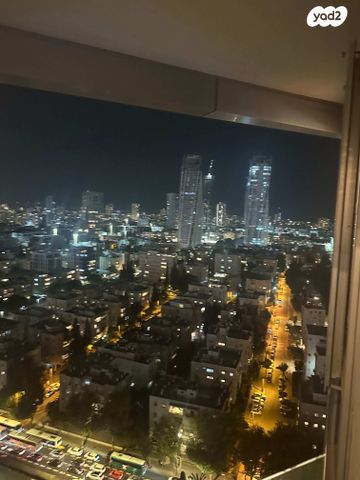 ניסים אלוני 1