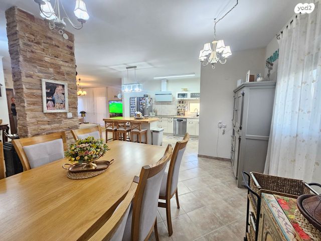 בית פרטי/ קוטג', גבעת אבני