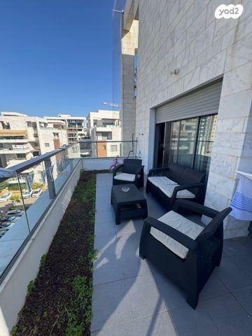 דירה, הפארק, חדרה