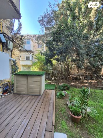 דירת גן, א.מ. ברכיהו, ירושלים