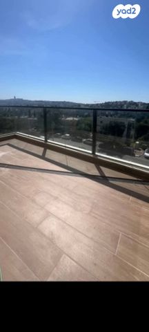 דופלקס, שדרות ודג'ווד, מרכז הכרמל, חיפה