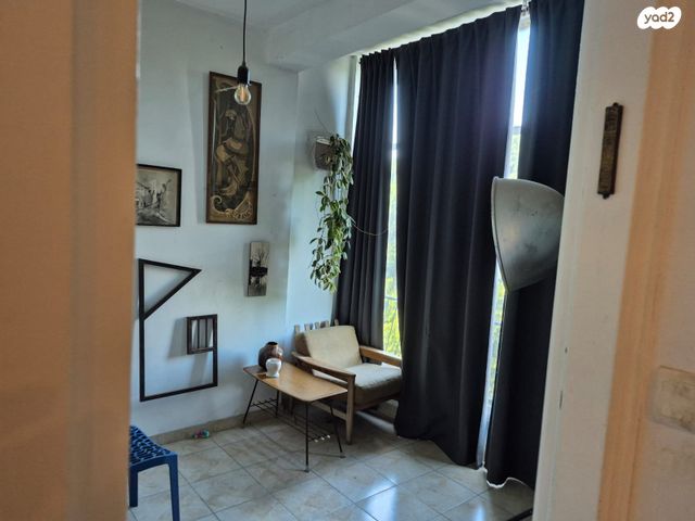 דירה, שדרות ירושלים 63, מכללת תל אביב יפו, דקר, תל אביב יפו