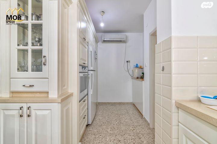 בית פרטי/ קוטג', רמות ויצמן, יבנה