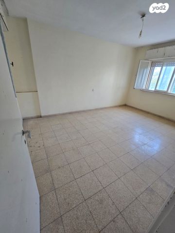 דירה, מרדכי היהודי, ירושלים