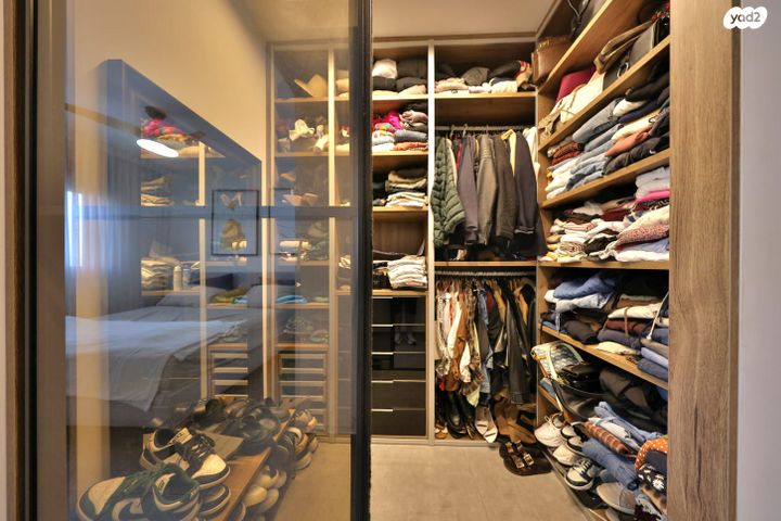 דירה, יצחק שמיר, גבעת הרקפות, קרית ביאליק