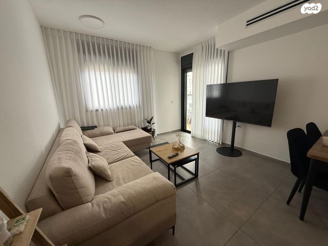 דירה, אפעל, שיכון ותיקים, חולון