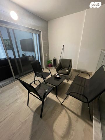 דירה, נווה שרון / שער העיר, נתיבות