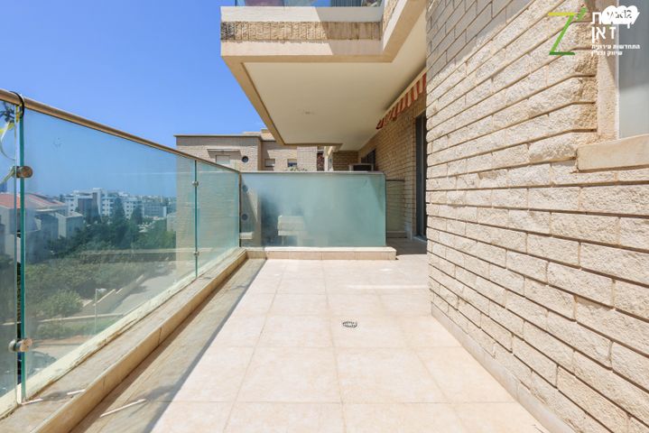 דירה, שמואל הנגיד 7, מרכז, הרצליה