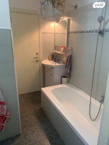 דירה, דרך פרימן 12, נווה נוף, אקדמאים, לוד