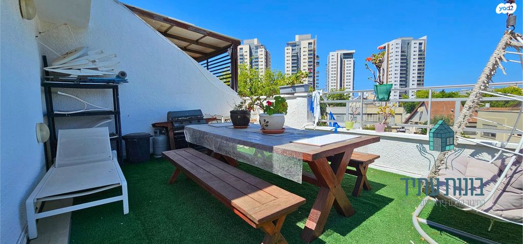 בית פרטי/ קוטג', מוהליבר 10, נתניה