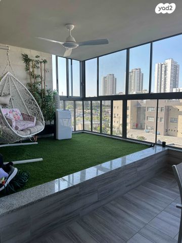 דירה, ש"י עגנון, משכנות האומנים, קרית מוצקין