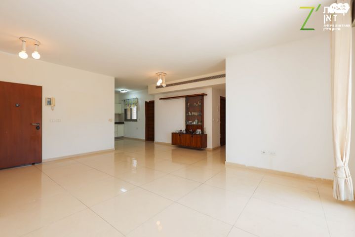 דירה, שמואל הנגיד 7, מרכז, הרצליה