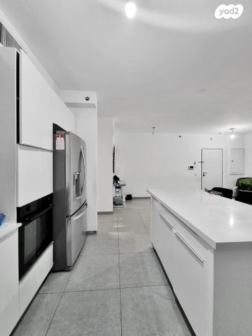 דירה, אברהם מחרז 18, סנטרל פארק / האצטדיון, באר שבע