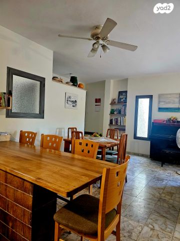 בית פרטי/ קוטג', הנרקיסים, קרית טבעון