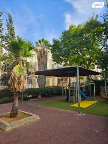 דירה, אלחריזי 33, גרין ועם, חולון