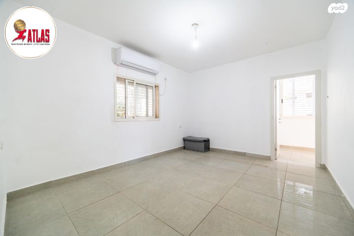 דירת גן, עין גנים, פתח תקווה