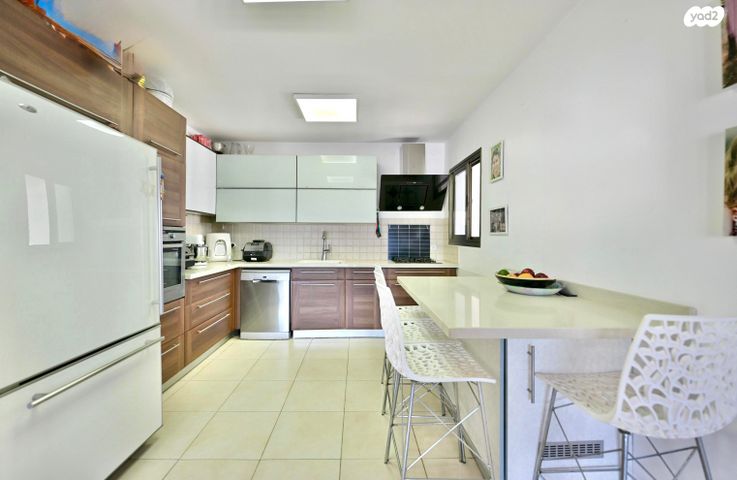 דירה, האימהות, סביוני נצר סירני, נס ציונה