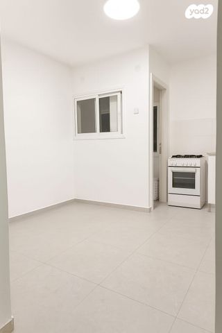 דירה, סוקולוב 49, אגרובנק, חולון