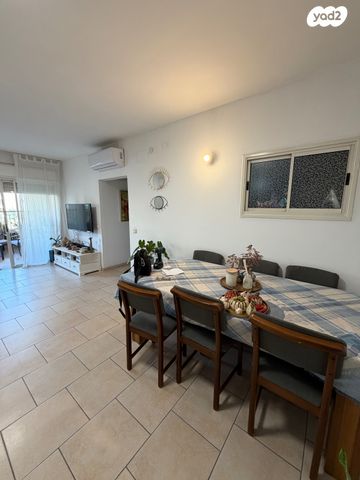 דירה, אסירי ציון, קרית שלום, תל אביב יפו