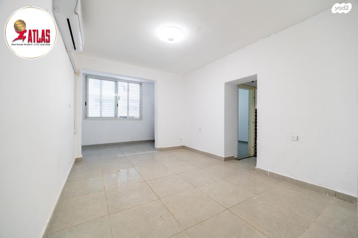 דירת גן, עין גנים, פתח תקווה