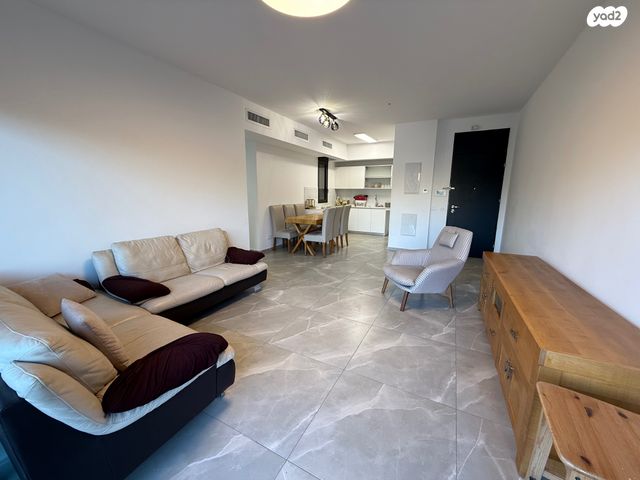 דירה, פרזון, יד אליהו, תל אביב יפו