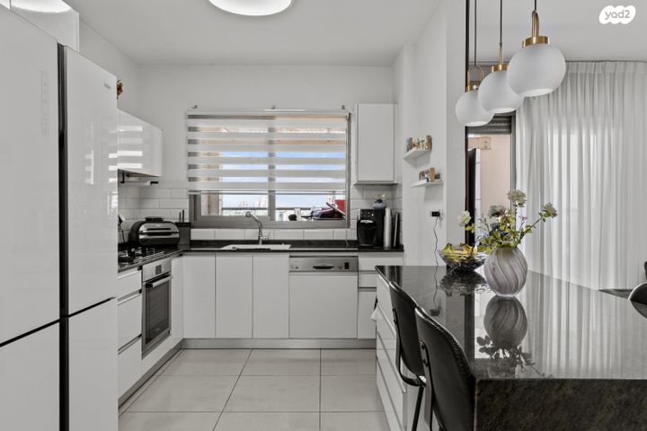 דירה, רחובות החדשה, רחובות