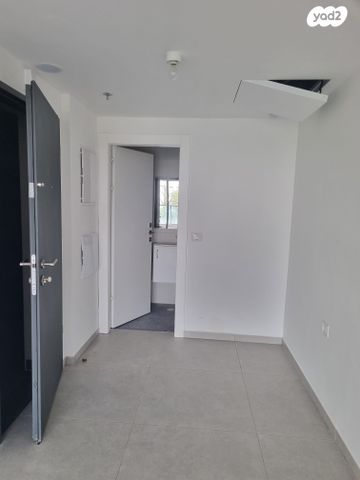 דירה, יונה וולך, גרין פארק החדשה, הוד השרון