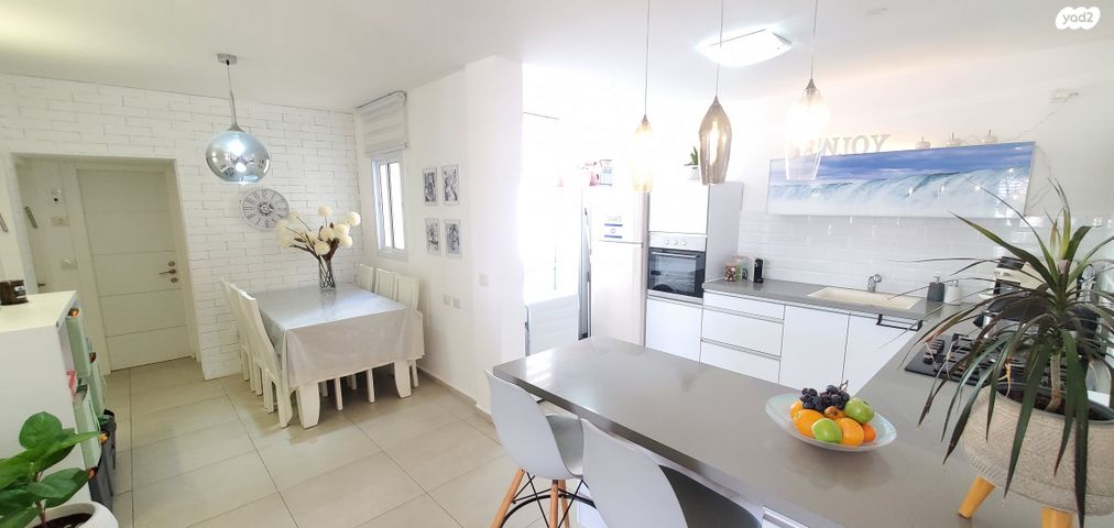 דירה, בני משה, ד' / מערב מרכז העיר, רחובות