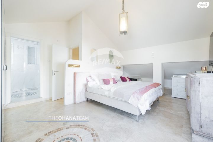 דו משפחתי, נר הלילה 4, רמת פולג, נתניה