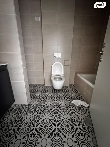 דירה, ויצמן 84, הצפון החדש - צפון, תל אביב יפו