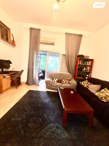 דירה, אחד העם, חיפה