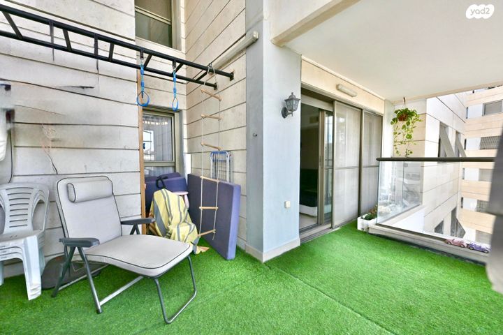 דירה, האימהות, סביוני נצר סירני, נס ציונה