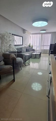 דירה, שדרות בר אילן, הנביאים, בת ים