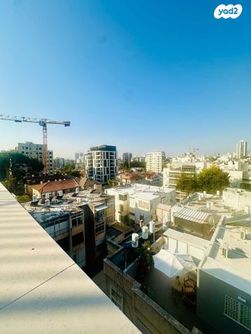 גג/ פנטהאוז, בר יוחאי, רמת גן