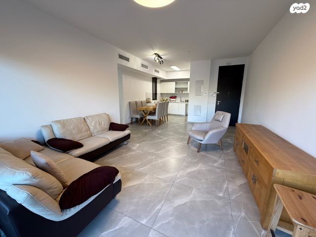 דירה, פרזון, יד אליהו, תל אביב יפו