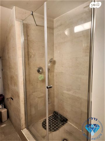 דירה, טופז, וילה דורי, שכונת הדגל, נס ציונה