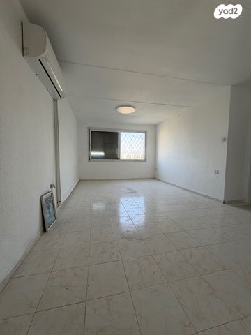 יהודה בורלא 5