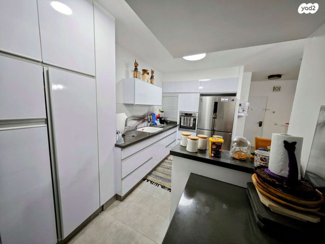 דירת גן, דרך אפרתה 14, אריאל