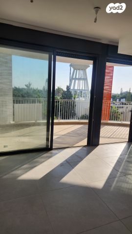 דירה, ההגנה, הרצליה הירוקה, נווה עובד, הרצליה