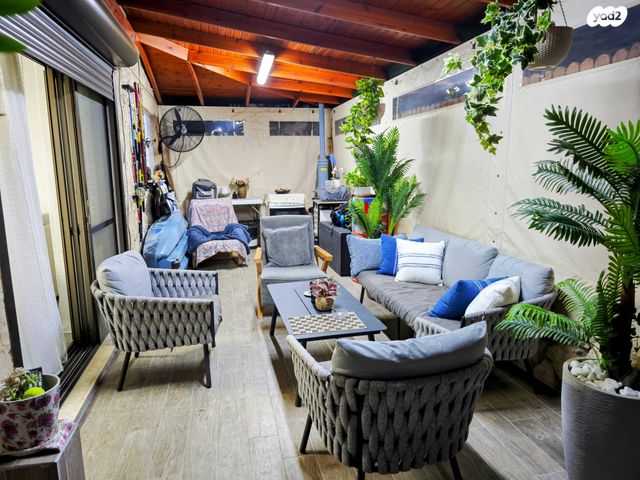 דירת גן, דרך אפרתה 14, אריאל