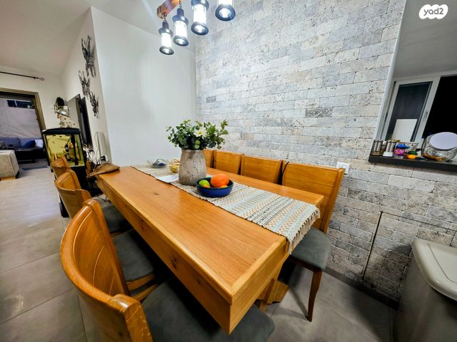 דירת גן, דרך אפרתה 14, אריאל