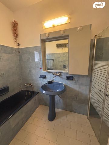 דירה, כצנלסון, בורוכוב, גבעתיים