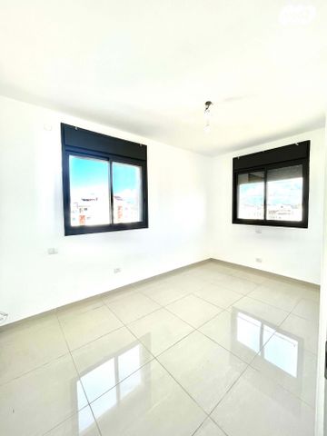 דירה, נווה זמר, רעננה