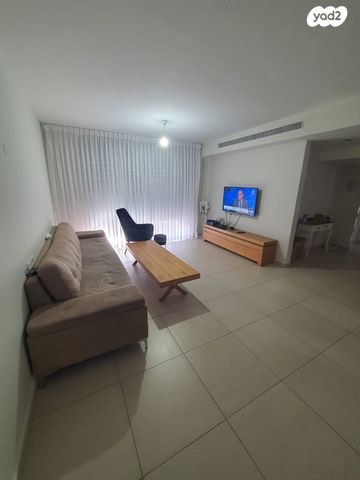 דירה, קידה 4, החורש, נתיבות