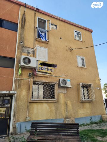 דירה, שדרות גת 38, הנביאים, קרית גת