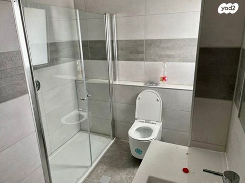 דירה, הקוממיות, בת ים