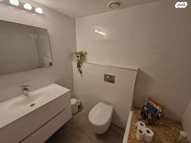 דירה, גרציאני יצחק, תל אביב יפו