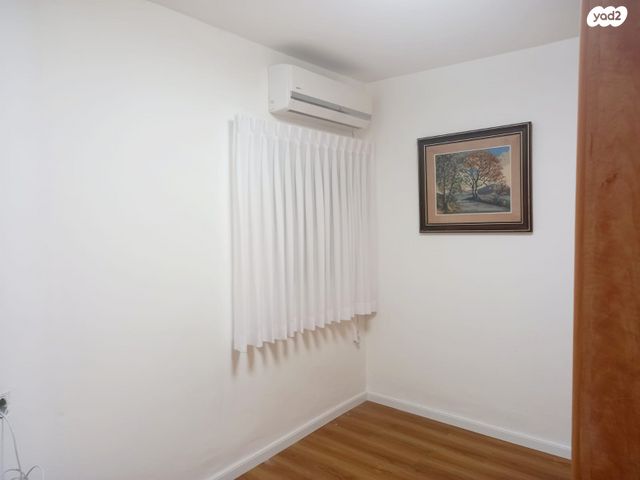 דירה, קרן היסוד, רוממה, חיפה